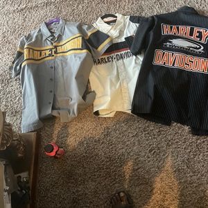 Authentic nee Harley Davidson shirts